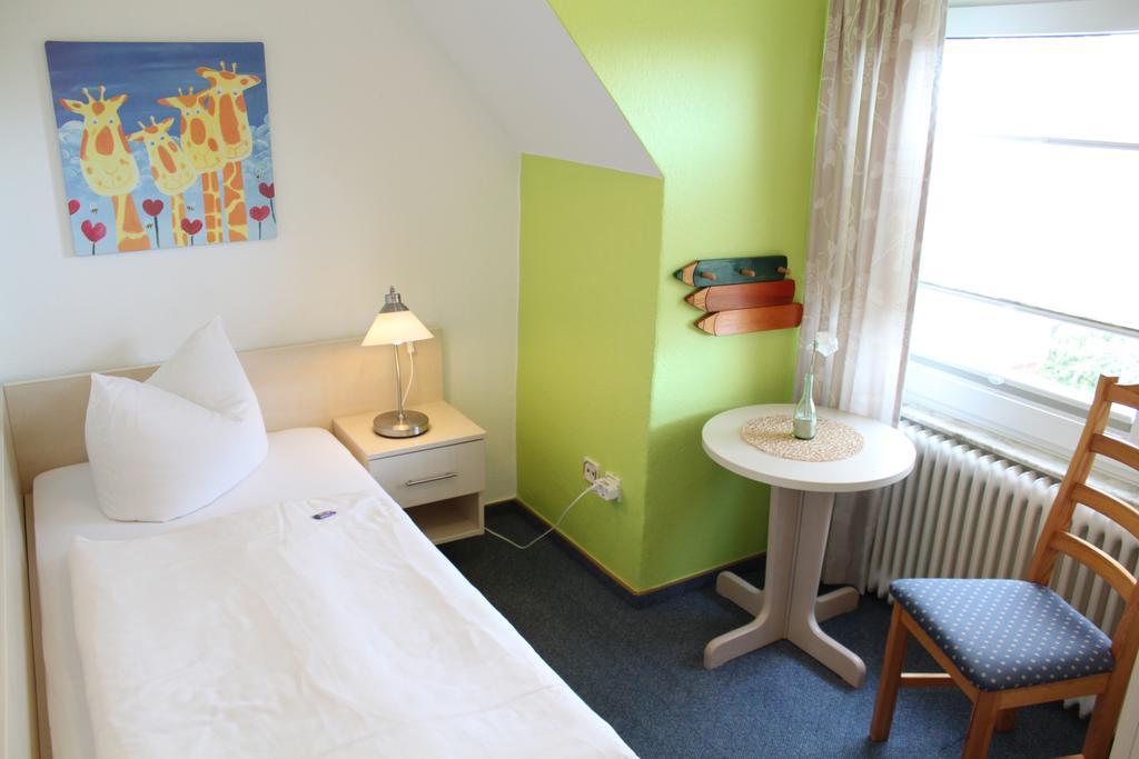 Hotel Ostfriesland Garni Норден Екстериор снимка