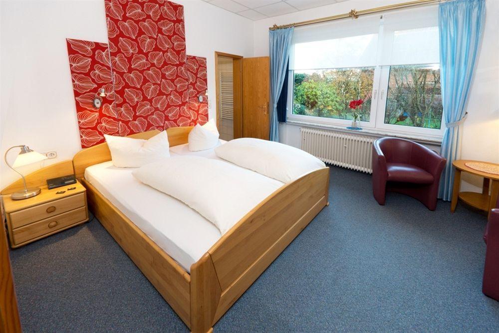 Hotel Ostfriesland Garni Норден Екстериор снимка